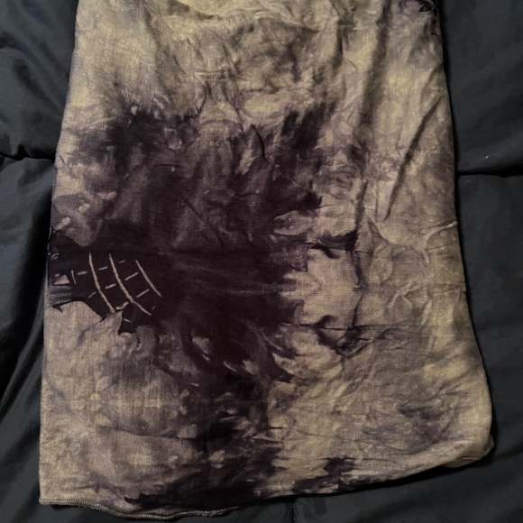 Blue & white NWOT Stretchy infinity scarf - Picture 2 of 9